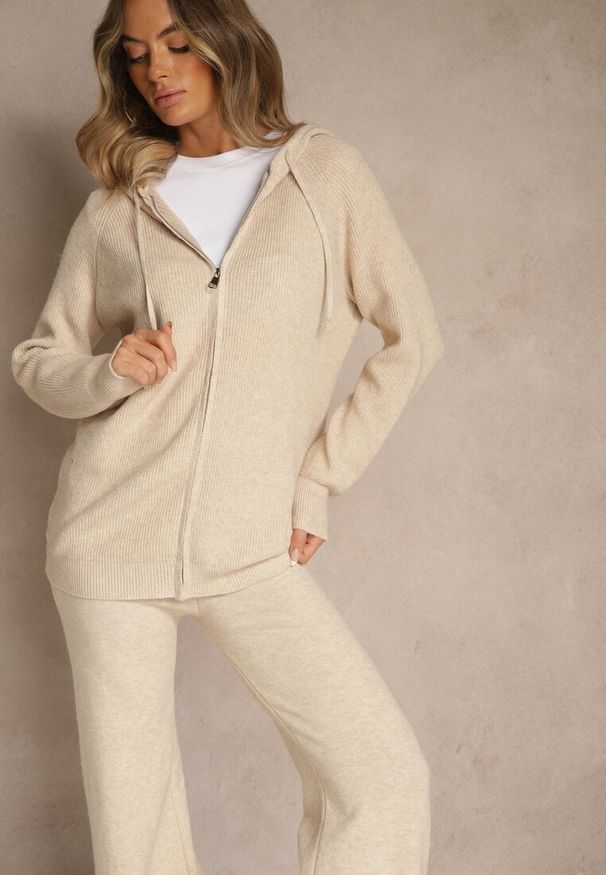 Renee - Beżowy Dzianinowy Komplet Dresowy z Wełną Bluza z Kapturem i Spodnie Essana. Kolor: beżowy. Materiał: wełna, dzianina, dresówka