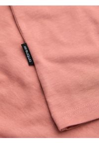 Ombre Clothing - Klasyczna męska bawełniana koszulka z dekoltem w serek BASIC – różowa V7. Typ kołnierza: dekolt w serek. Kolor: różowy. Materiał: bawełna. Styl: klasyczny #6