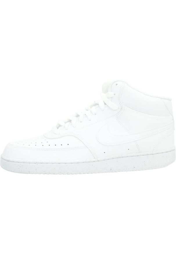 Tenisówki Nike Model Court Vision Mid Nn Kolor Biały. Kolor: biały. Materiał: materiał, tkanina, syntetyk. Model: Nike Court. Sport: turystyka piesza