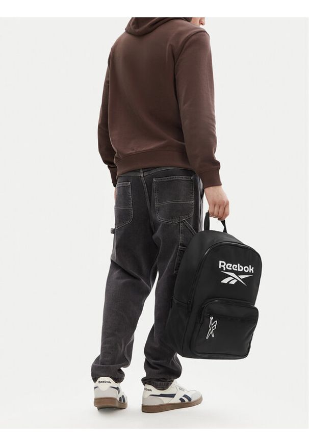 Reebok Plecak C-RBK-044-CCC-05 Czarny. Kolor: czarny. Materiał: poliester