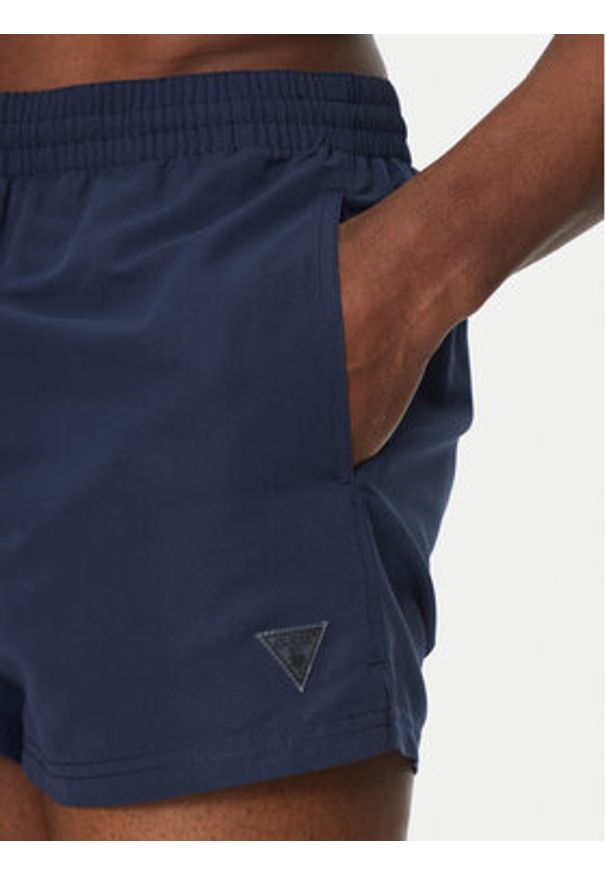 Guess Szorty kąpielowe F4GT00 WG282 Granatowy Regular Fit. Kolor: niebieski. Materiał: syntetyk