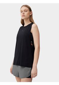 4f - Top treningowy szybkoschnący damski. Kolor: czarny. Materiał: włókno, dzianina, materiał. Długość rękawa: na ramiączkach #1