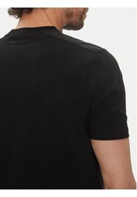 Karl Lagerfeld - KARL LAGERFELD T-Shirt 755037 552221 Czarny Regular Fit. Typ kołnierza: dekolt w karo. Kolor: czarny. Materiał: bawełna #5