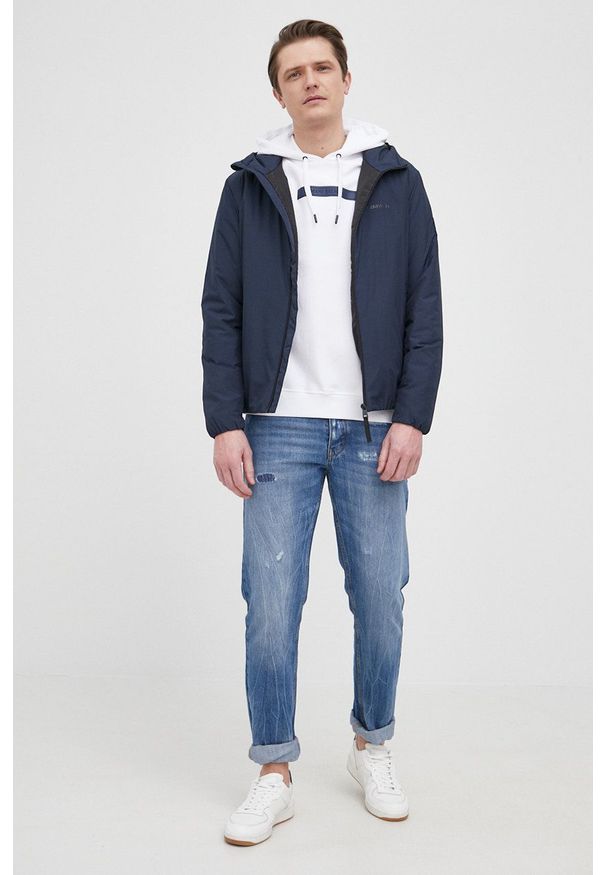 Armani Exchange bluza męska kolor biały z kapturem z aplikacją. Okazja: na co dzień. Typ kołnierza: kaptur. Kolor: biały. Materiał: bawełna, materiał. Wzór: aplikacja. Styl: casual