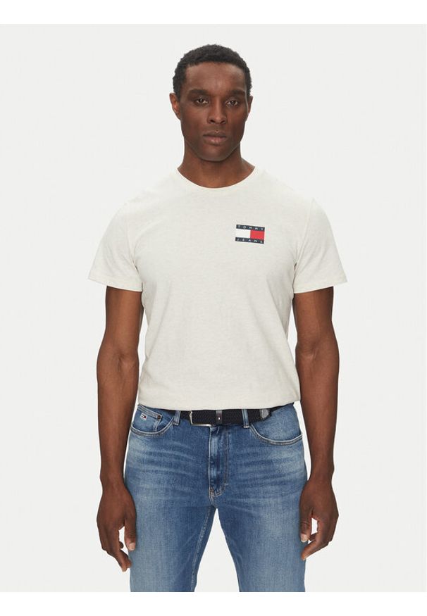 Tommy Jeans T-Shirt Essential DM0DM20740 Beżowy Slim Fit. Kolor: beżowy. Materiał: bawełna