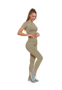 Beżowy Damskie Komplet Top + Legginsy Moraj. Okazja: na co dzień. Kolor: beżowy. Długość rękawa: krótki rękaw. Długość: krótkie. Styl: sportowy, casual, elegancki #4