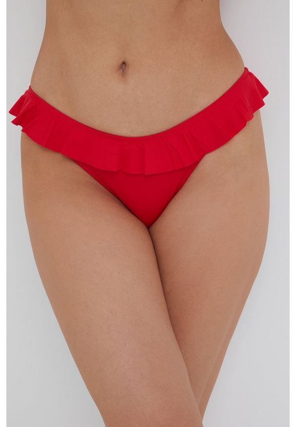 United Colors of Benetton figi kąpielowe kolor czerwony miękka miseczka. Kolor: czerwony. Materiał: materiał. Długość: długie