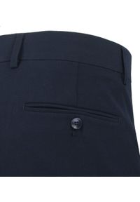 Taliowany Garnitur Męski - Victorio - Granatowy. Kolor: niebieski. Materiał: poliester, wiskoza, elastan. Wzór: gładki #11