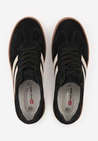 Renee - Czarne Sneakersy Retro Tenisówki z Naturalnego Zamszu ze Skórzaną Wkładką Beralene. Kolor: czarny. Materiał: zamsz, skóra #2