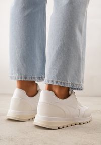 Renee - Białe Sznurowane Sneakrersy Cashe. Wysokość cholewki: przed kostkę. Kolor: biały. Materiał: materiał. Szerokość cholewki: normalna. Wzór: aplikacja. Obcas: na płaskiej podeszwie #3
