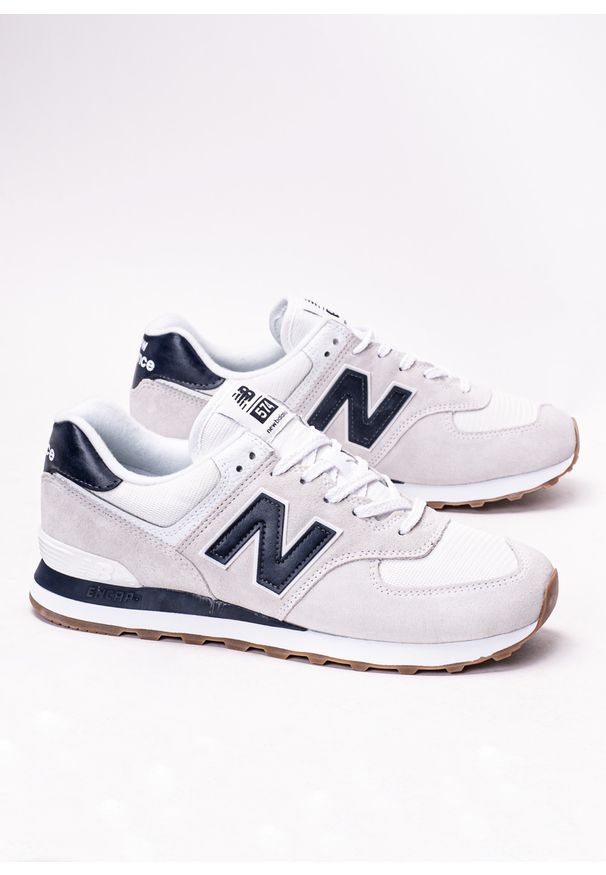 Sneakersy męskie szare New Balance ML574TF2. Okazja: na co dzień, na spacer, do pracy. Kolor: szary. Model: New Balance 574. Sport: turystyka piesza