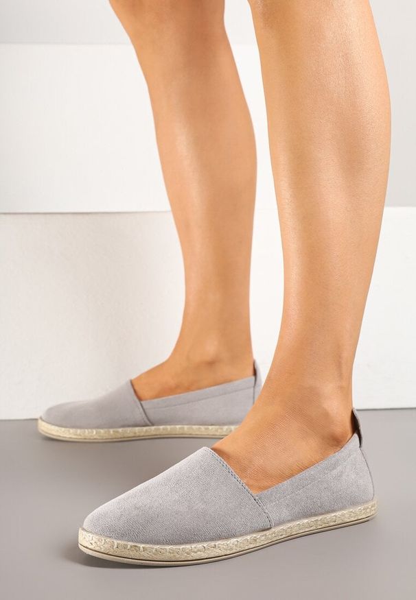 Renee - Szare Płaskie Espadryle z Plecionką na Podeszwie Julietae. Okazja: na co dzień. Nosek buta: okrągły. Zapięcie: bez zapięcia. Kolor: szary. Sezon: lato. Styl: elegancki, casual