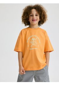 Reserved - T-shirt oversize - koralowy. Kolor: pomarańczowy. Materiał: bawełna, dzianina #1