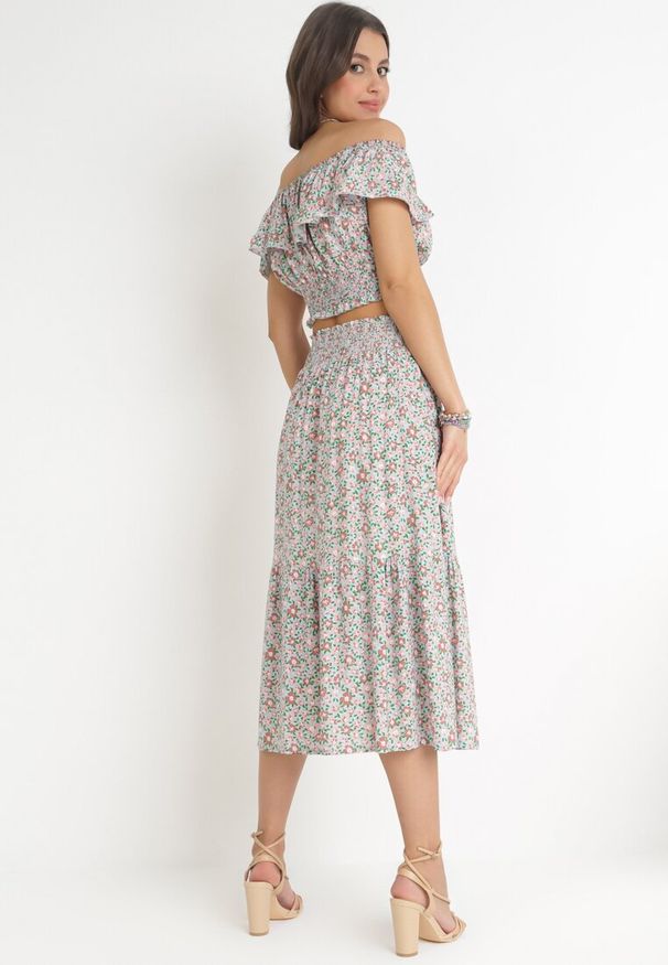 Born2be - Jasnoniebieski 2-częściowy Bawełniany Komplet ze Spódnicą i Topem Hiszpanka Ollija. Kolor: niebieski. Materiał: bawełna. Wzór: kwiaty