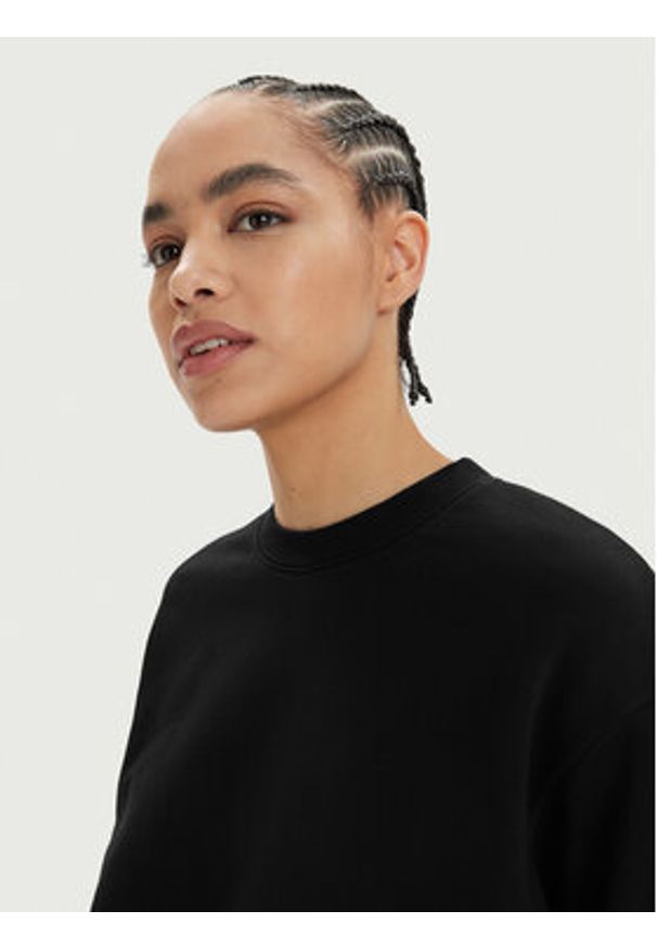 Replay Bluza W3104B.000.23650P Czarny Regular Fit. Kolor: czarny. Materiał: bawełna