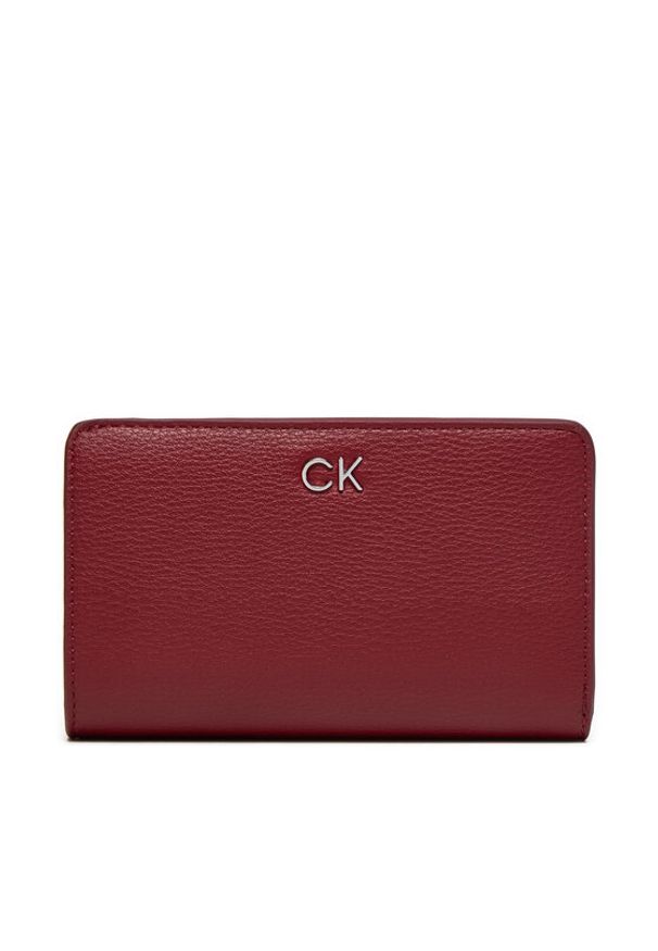 Calvin Klein Duży Portfel Damski Ck Daily Medium Bifold K60K612638 Czerwony. Kolor: czerwony. Materiał: skóra