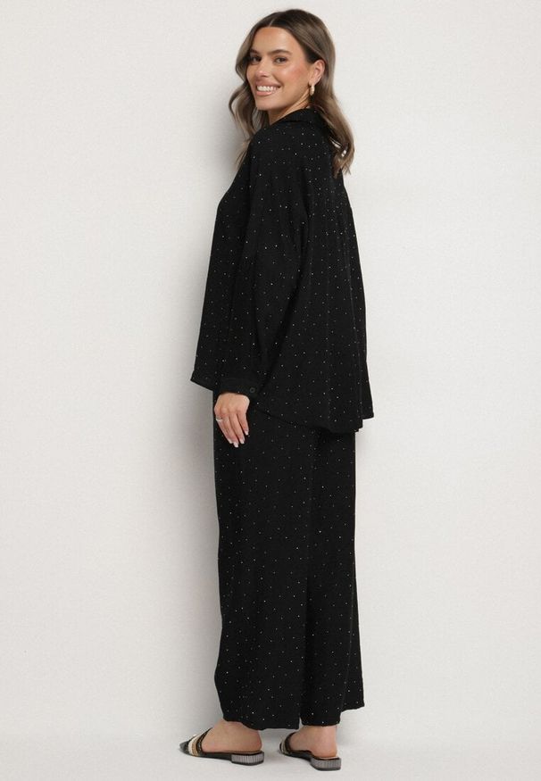 Born2be - Czarny Komplet o Kroju Oversize Koszula i Spodnie Ulosarenia. Kolor: czarny. Wzór: aplikacja