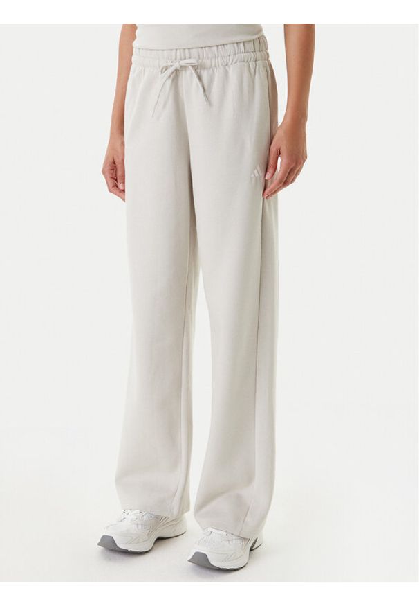 Adidas - adidas Spodnie dresowe Essentials Small Logo Feel Cozy JC5922 Beżowy Regular Fit. Kolor: beżowy. Materiał: syntetyk, bawełna