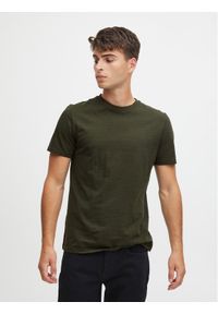 Casual Friday T-Shirt 20504834 Zielony Regular Fit. Okazja: na co dzień. Kolor: zielony. Materiał: bawełna. Styl: casual