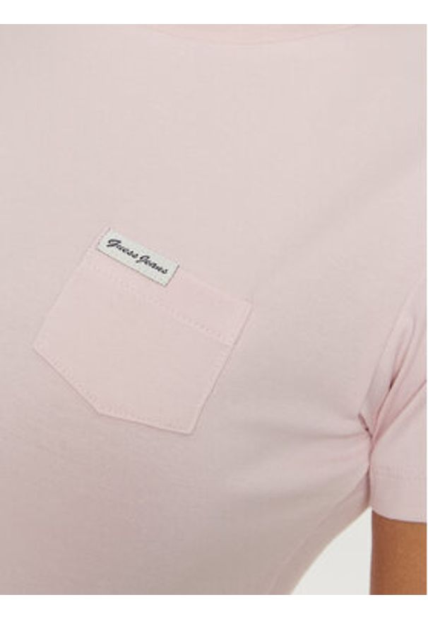 Guess Jeans T-Shirt W5RI52 J1314 Różowy Regular Fit. Kolor: różowy. Materiał: bawełna
