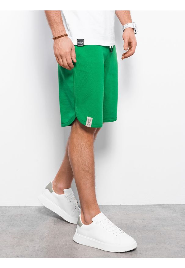 Ombre Clothing - Szorty męskie dresowe wykończone lamówka - zielone V1. Kolor: zielony. Materiał: dresówka. Wzór: ze splotem