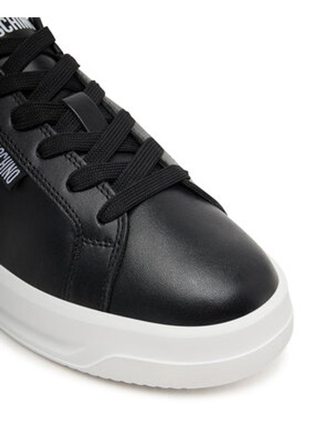 Love Moschino - LOVE MOSCHINO Sneakersy JA15195G1NIA300Z37 Czarny. Kolor: czarny. Materiał: skóra