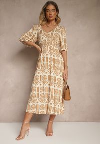 Renee - Ciemnobeżowa Sukienka Boho Rozkloszowana z Wiskozy z Odkrytymi Plecami Tuvria. Okazja: na co dzień. Typ kołnierza: dekolt w kształcie V. Kolor: beżowy. Materiał: wiskoza. Typ sukienki: rozkloszowane. Styl: boho