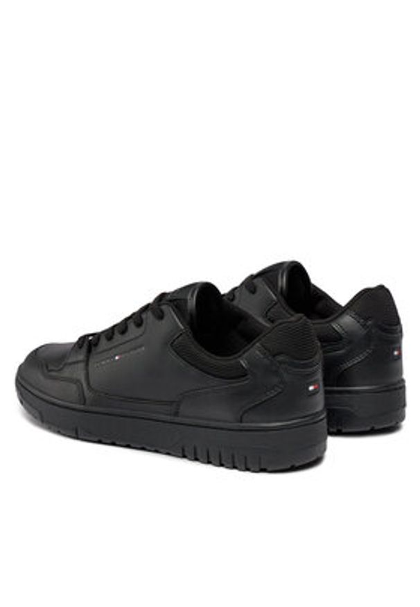 TOMMY HILFIGER - Tommy Hilfiger Sneakersy Th Basket Core Leather Ess FM0FM05040 Czarny. Kolor: czarny. Materiał: skóra