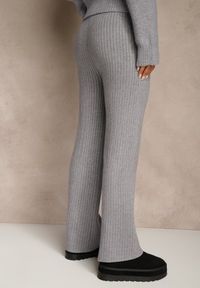 Renee - Szare Szerokie Spodnie z Wełną High Waist z Prążkowanego Materiału Reinna. Okazja: na co dzień. Stan: podwyższony. Kolor: szary. Materiał: prążkowany, wełna, materiał. Styl: casual #4