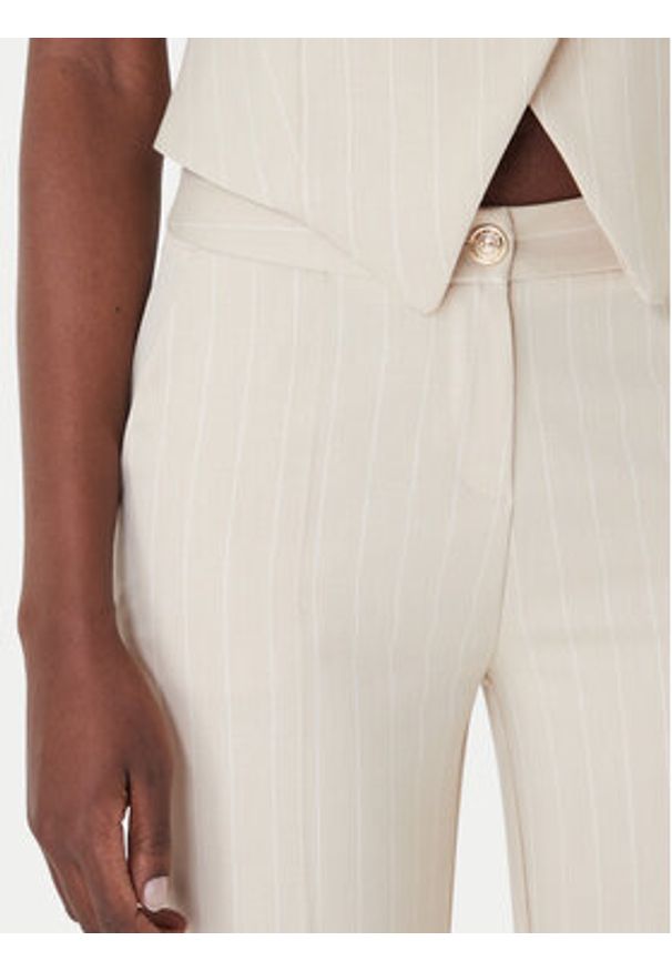 Artigli Spodnie materiałowe ACPA004631 Beżowy Regular Fit. Kolor: beżowy. Materiał: syntetyk