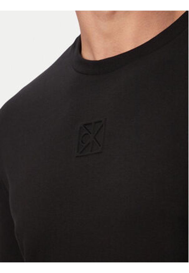 Calvin Klein T-Shirt LV04LF243G Czarny Regular Fit. Kolor: czarny. Materiał: bawełna