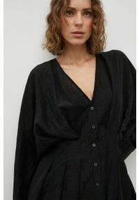 Samsoe & Samsoe - Samsoe Samsoe sukienka kolor czarny mini rozkloszowana. Kolor: czarny. Materiał: tkanina, jedwab, materiał, lyocell. Długość rękawa: długi rękaw. Typ sukienki: rozkloszowane. Długość: mini #6