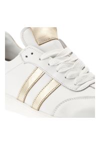 Białe Sneakersy Armodo Stylowe Sportowe Obuwie Damskie. Kolor: biały. Materiał: materiał. Szerokość cholewki: normalna