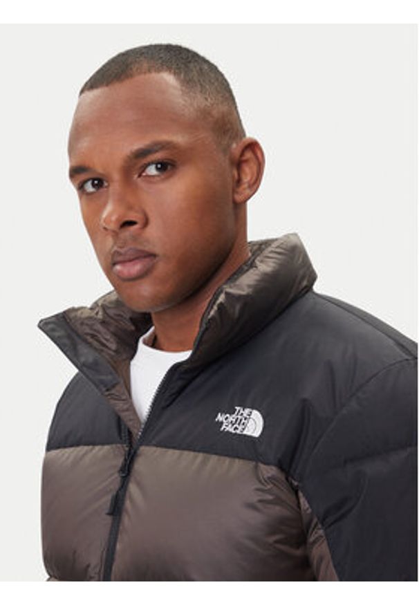 The North Face Kurtka puchowa Diablo 2.0 NF0A8993 Brązowy Regular Fit. Kolor: brązowy. Materiał: syntetyk