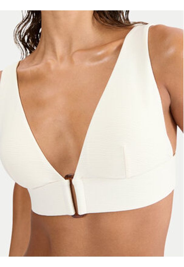 Triumph Góra od bikini Summer Dune 10226528 Kremowy. Kolor: kremowy. Materiał: syntetyk