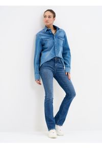 Big-Star - Spodnie jeans damskie Adela Bootcut 386. Kolor: niebieski. Długość: długie. Styl: klasyczny, elegancki