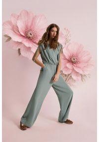 MOODO - Kombinezon oliwkowy. Kolor: oliwkowy. Materiał: poliester #1