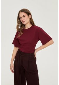 MOODO - T-shirt z szerokimi rękawami burgunowy. Materiał: bawełna #1