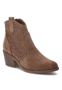 Brązowe Botki S.Barski Eleganckie Kowbojki Damskie. Okazja: na co dzień. Kolor: brązowy. Szerokość cholewki: normalna. Wzór: ażurowy, aplikacja, kwiaty. Materiał: materiał. Sezon: zima, jesień. Obcas: na obcasie. Styl: elegancki. Wysokość obcasa: średni #1