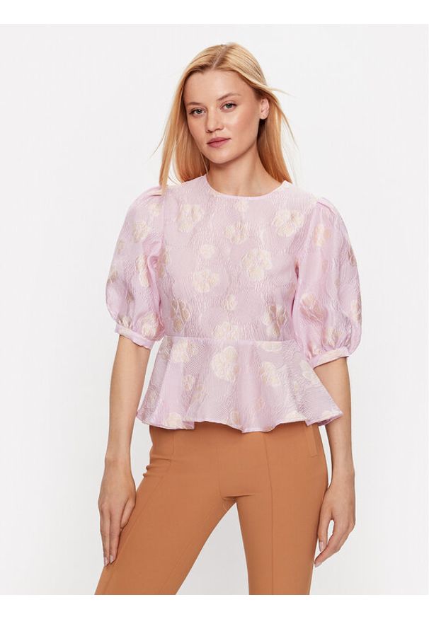 Custommade Bluzka Sheena 999395299 Różowy Regular Fit. Kolor: różowy. Materiał: syntetyk