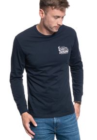 Lee - MĘSKA KOSZULKA LONGSLEVE LEE LS 70S LOGO TEE SKY CAPTAIN L62OFQHY. Kolor: niebieski