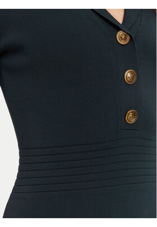 Guess Sukienka dzianinowa W5YK29 Z0130 Zielony Slim Fit. Kolor: zielony. Materiał: syntetyk