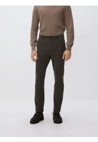 Reserved - Spodnie chino slim fit - zielony. Kolor: zielony. Materiał: tkanina, bawełna #1