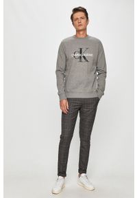 Calvin Klein Jeans - Bluza J30J314313.NOS. Okazja: na co dzień. Kolor: szary. Materiał: dzianina. Wzór: nadruk. Styl: casual #3