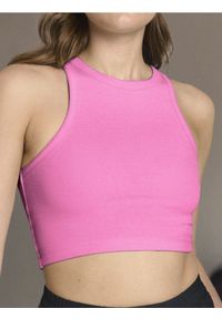 Sinsay - Crop top w prążki - różowy. Kolor: różowy. Wzór: prążki