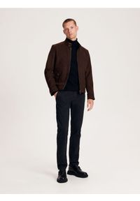 Reserved - Spodnie chino slim fit - czarny. Kolor: czarny. Materiał: tkanina, bawełna