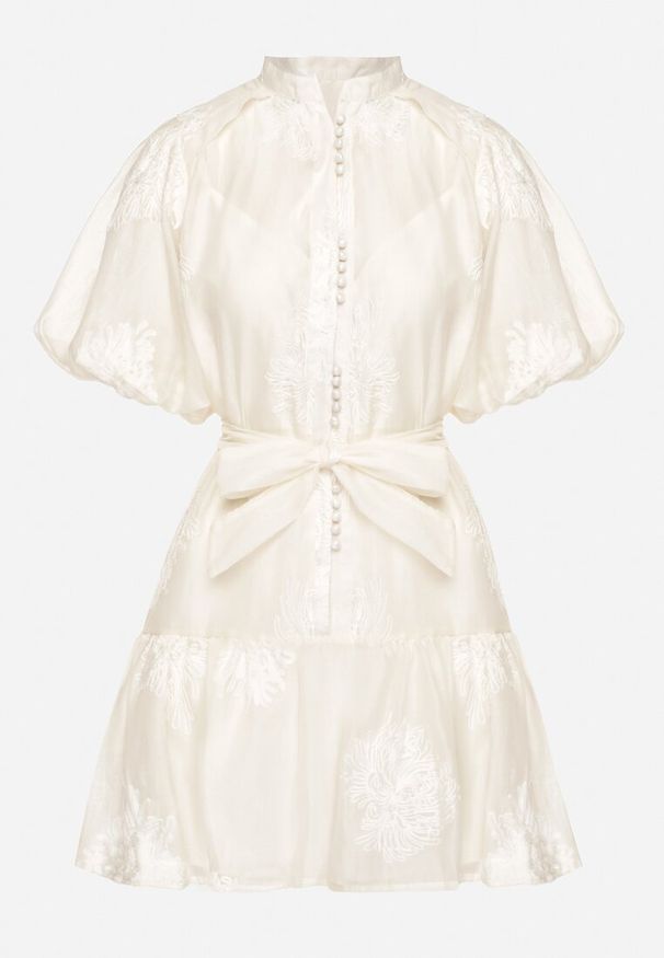 Born2be - Beżowa Koszulowa Przezroczysta Sukienka z Bawełną Haftami i Paskiem Lirulira. Okazja: na co dzień. Kolor: beżowy. Materiał: bawełna. Wzór: haft. Sezon: lato. Typ sukienki: koszulowe. Styl: elegancki, casual