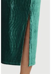 Cellbes - Sukienka z plisowanego aksamitu. Okazja: na imprezę, na co dzień. Kolor: zielony. Materiał: jersey. Typ sukienki: proste. Styl: elegancki, casual