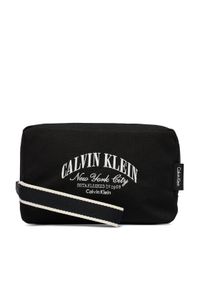 Calvin Klein Kosmetyczka Graphic Pouch LV04D1236G Czarny. Kolor: czarny. Materiał: materiał #1