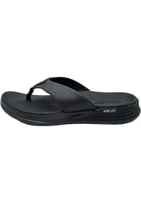skechers - Japonki męskie Skechers Go Consistent. Okazja: na plażę. Kolor: czarny. Sezon: lato